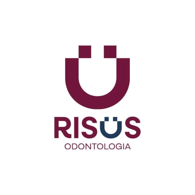 Risus Odontologia